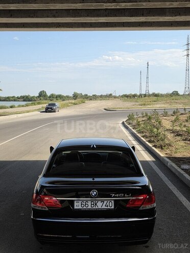 BMW 740-5