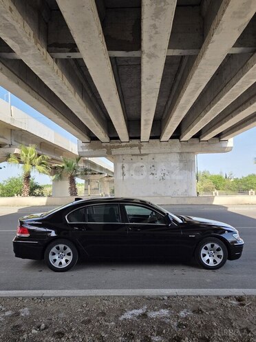 BMW 740-7