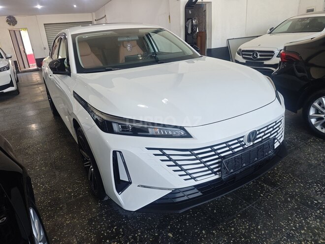 Changan Eado-4