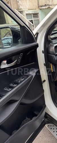 Kia Sorento-11