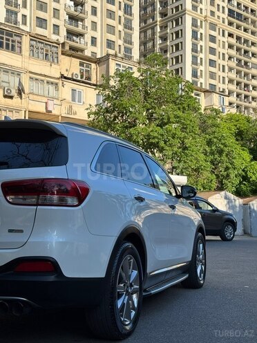 Kia Sorento-5