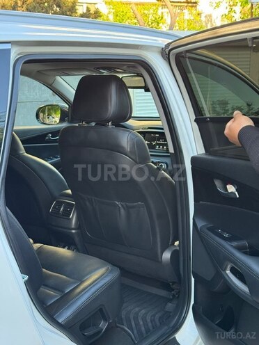 Kia Sorento-15