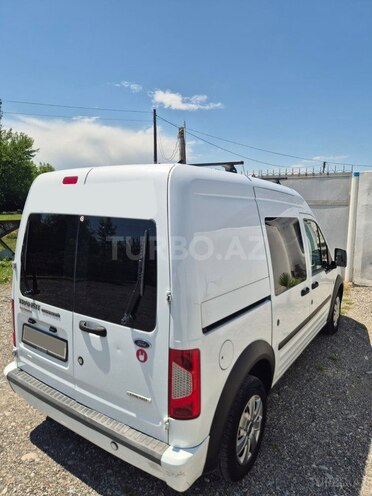 Ford Transit Connect-7