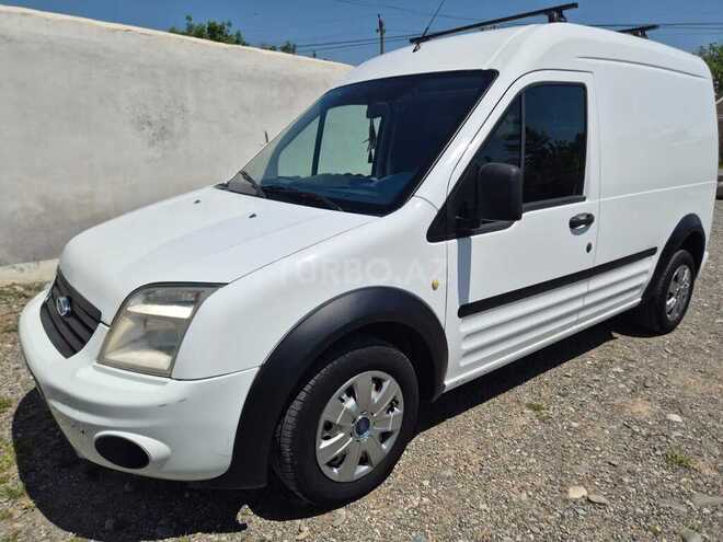 Ford Transit Connect-8