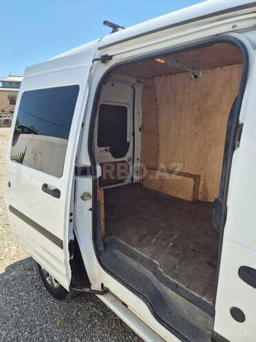 Ford Transit Connect-9