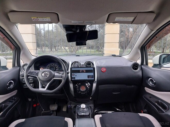 Nissan Note-2