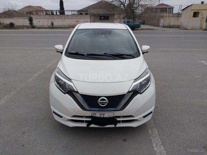 Nissan Note-1
