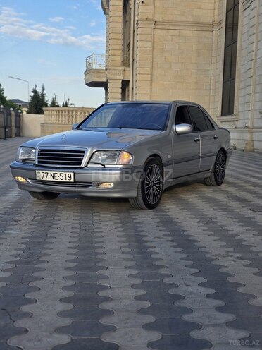 Mercedes C 240-2