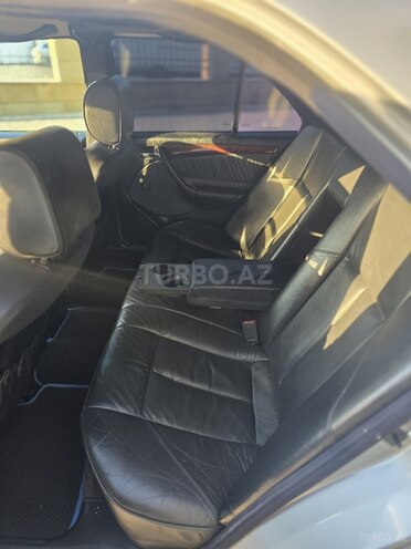 Mercedes C 240-7