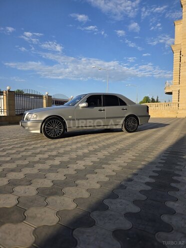 Mercedes C 240-5