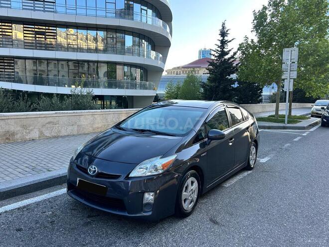 Toyota Prius-1