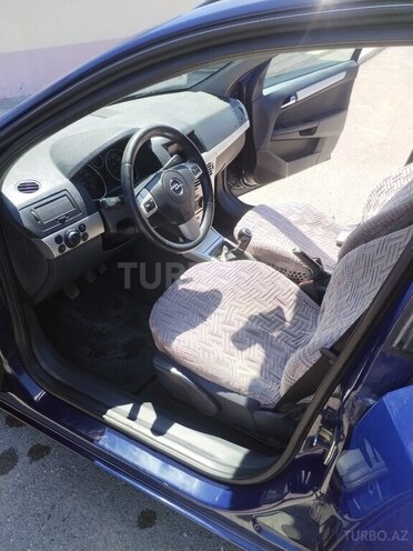 Opel Astra-9