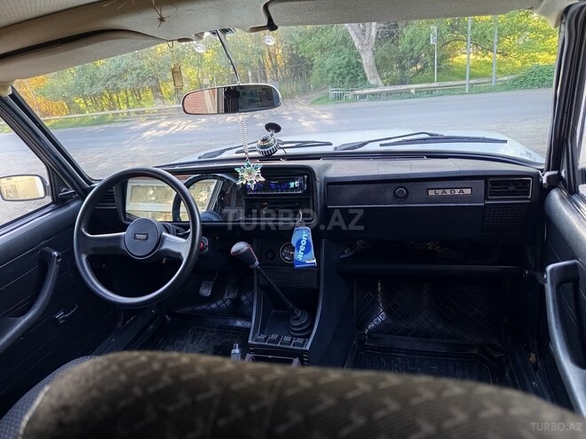 LADA (VAZ) 2107-5