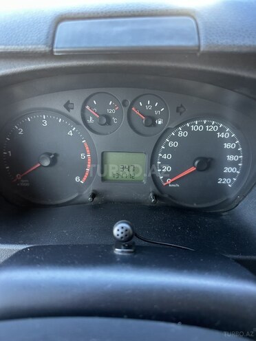Ford Transit-23