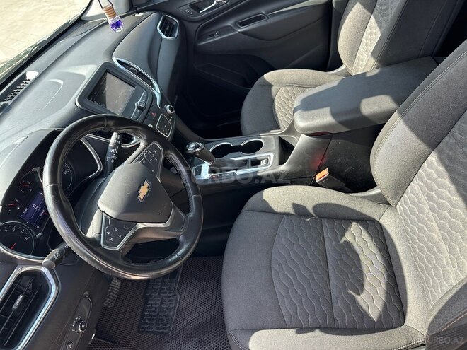 Chevrolet Equinox-12