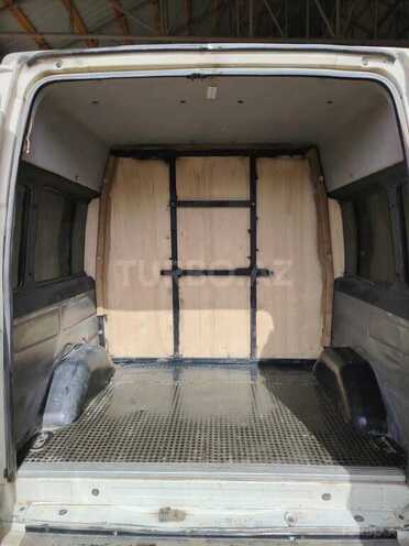 Ford Transit-12