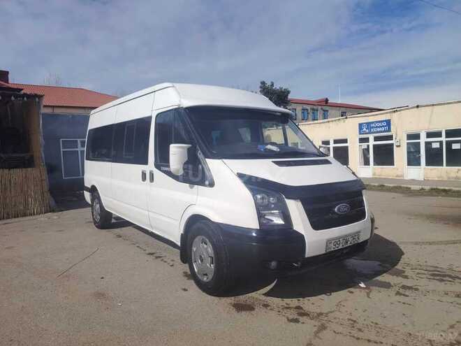 Ford Transit-1