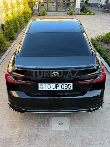 Toyota Camry-4