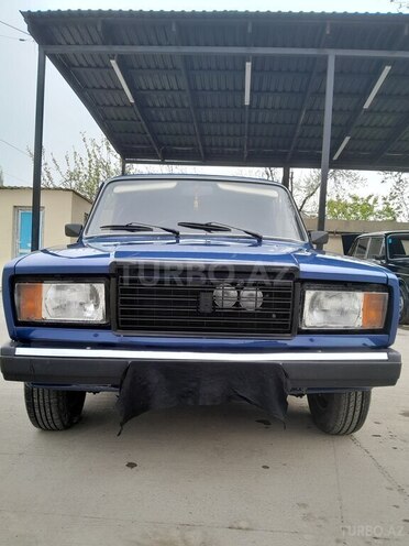 LADA (VAZ) 2107-1