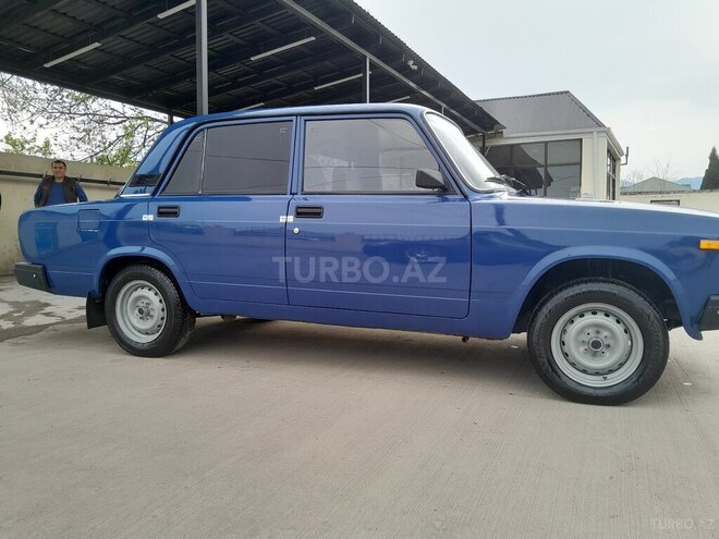 LADA (VAZ) 2107-3