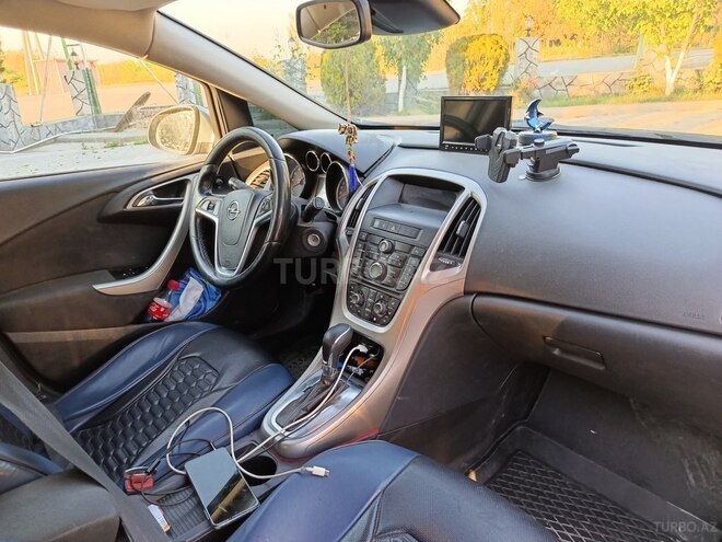 Opel Astra-4