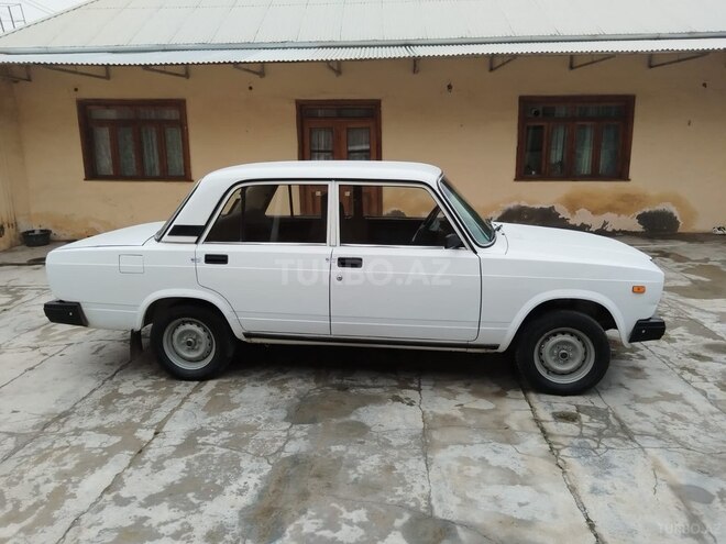 LADA (VAZ) 2107-9