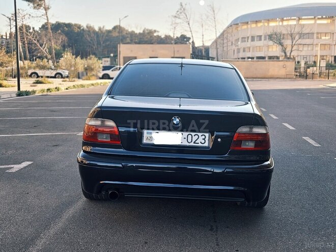 BMW 528-8