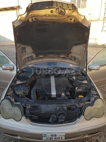 Mercedes C 240-7