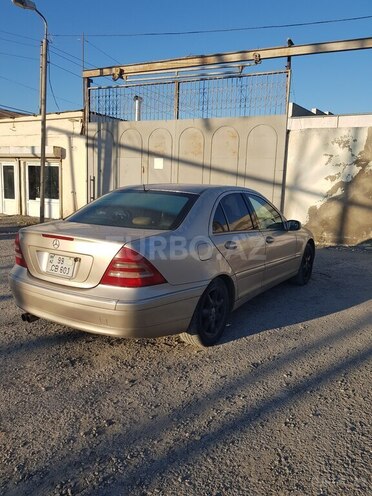 Mercedes C 240-8