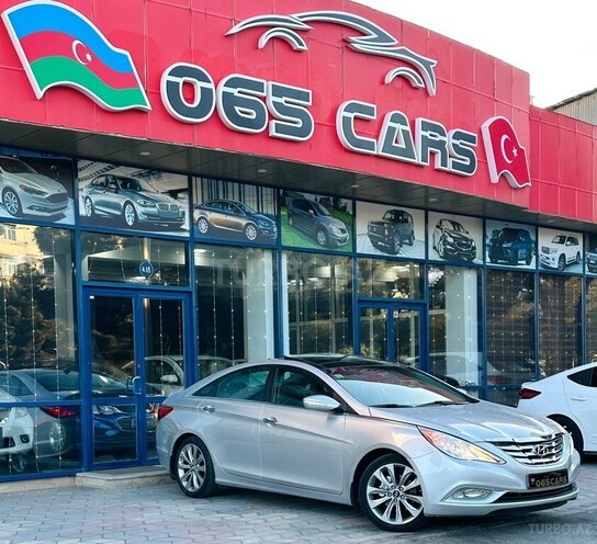 Hyundai Sonata-5