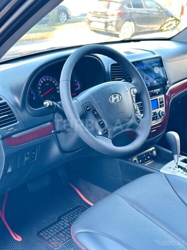 Hyundai Santa Fe-6