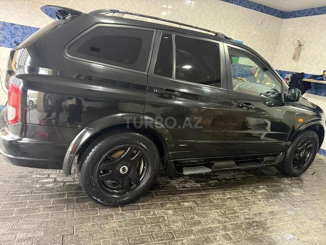 Ssang Yong Kyron-9