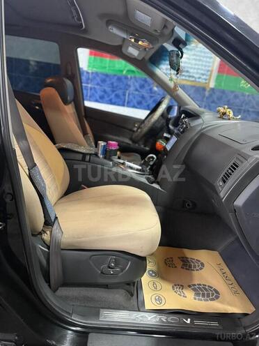 Ssang Yong Kyron-10