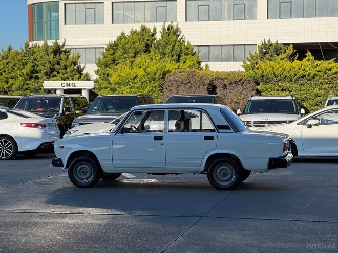 LADA (VAZ) 2107-9