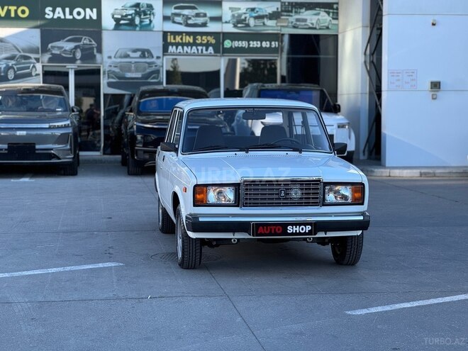 LADA (VAZ) 2107-16