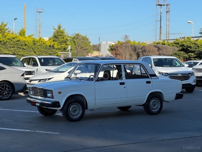 LADA (VAZ) 2107-11