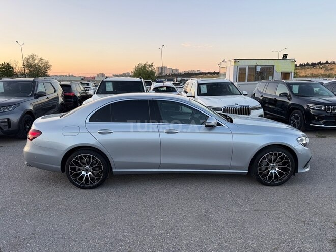 Mercedes E 300 e-6