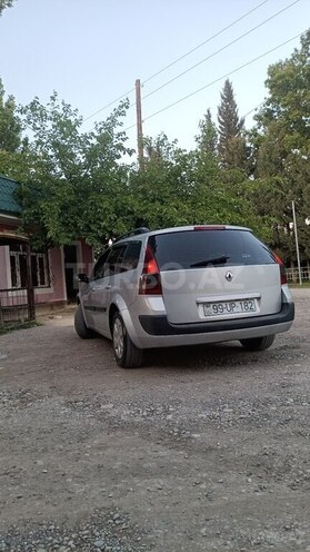 Renault Megane-5