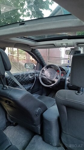 Renault Megane-7