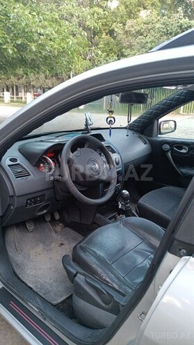 Renault Megane-8
