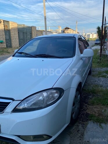 Daewoo Gentra-3