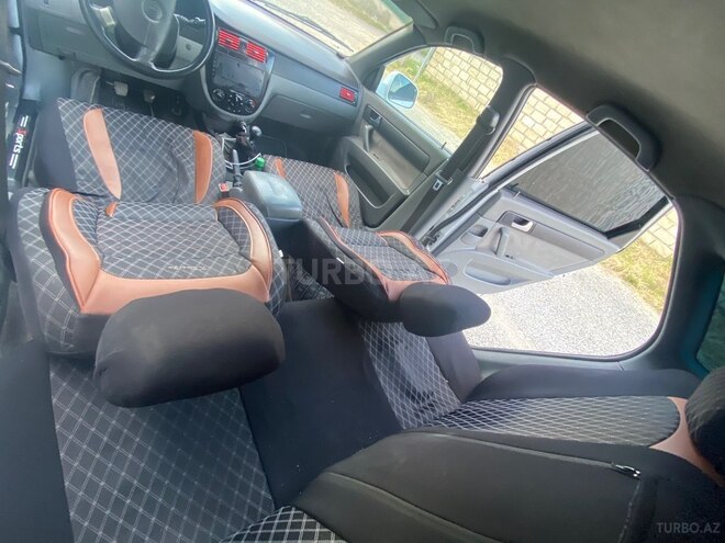Daewoo Gentra-9