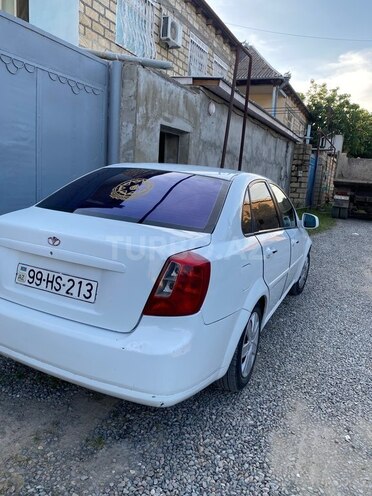 Daewoo Gentra-6