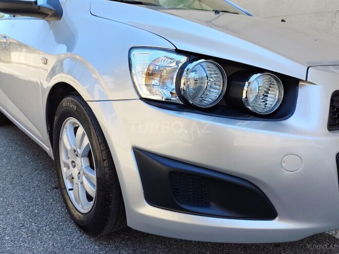 Chevrolet Aveo-4