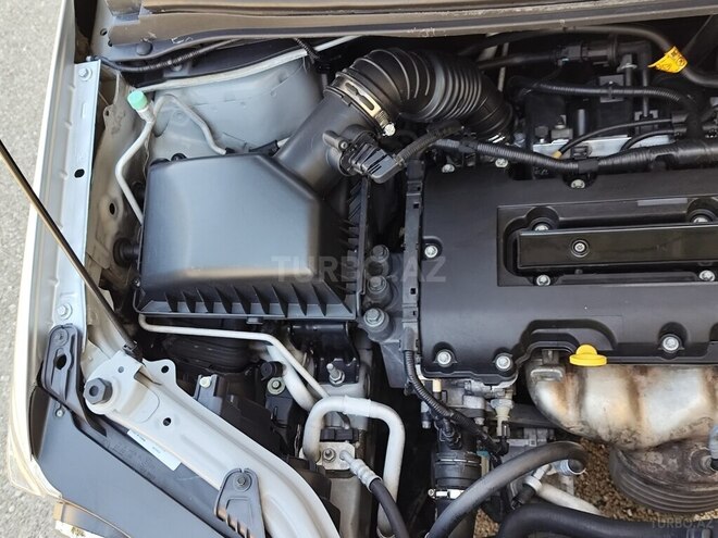 Chevrolet Aveo-13