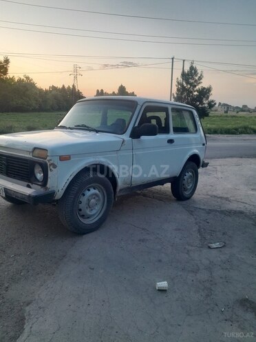LADA (VAZ) Niva-6