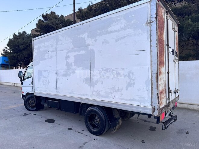 Hyundai HD-72-10