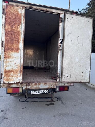 Hyundai HD-72-16