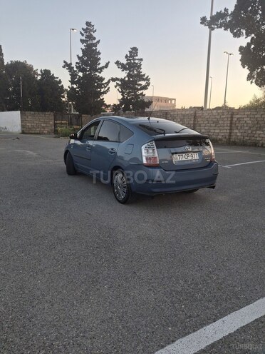 Toyota Prius-14