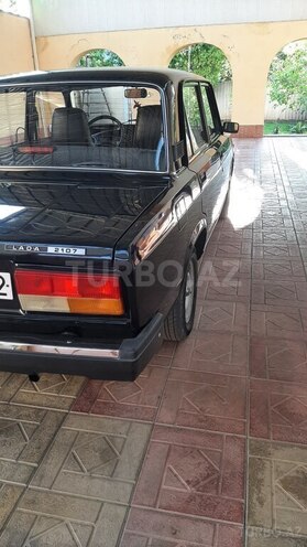 LADA (VAZ) 2107-11